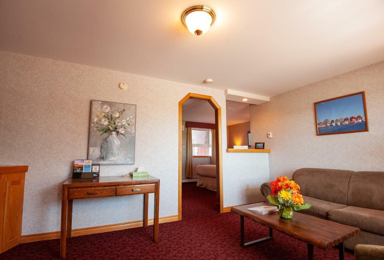 Cornwall Dutch Inn מראה חיצוני תמונה